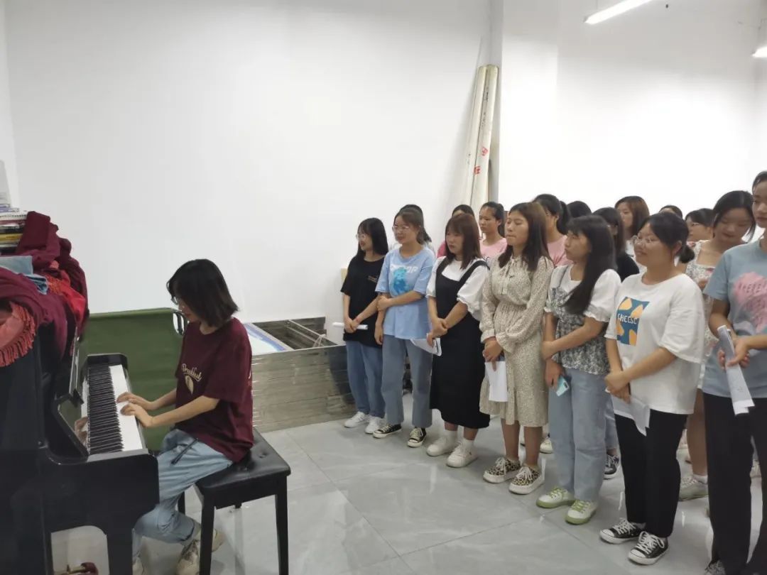 aa5a8f1ba27803f13488979f7452a729.jpg aa5a8f1ba27803f13488979f7452a729.jpg