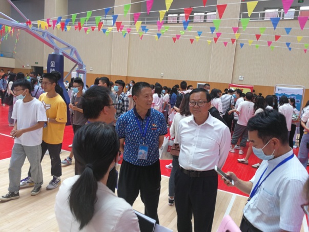 鎷涜仒浼? 鎷涜仒浼?